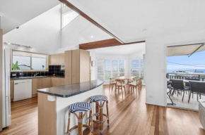 10 Barra Crescent